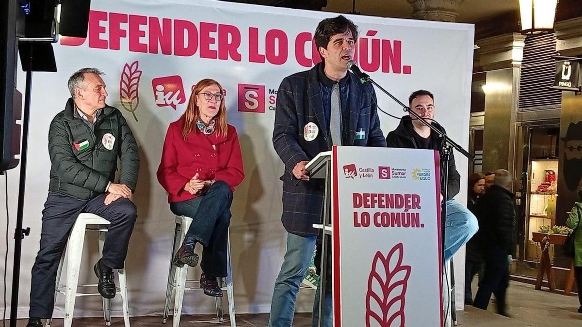 Juan Gascón, candidato de la coalición En Común (IU, Sumar, Equo), en el cierre de campaña de Castilla y León.