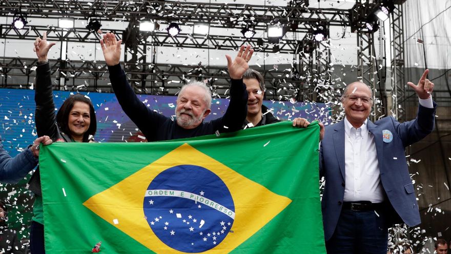 Lula sale a las calles con Alckmin y busca afianzar el voto de la clase media