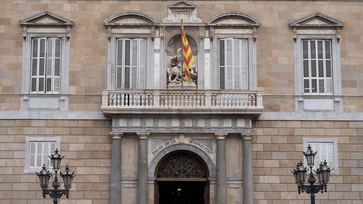 Archivo - Fachada del Palau de la Generalitat, en Barcelona, Cataluña (España).