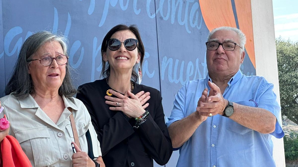 Nevenka Fernández junto a sus padres en Ponferrada
