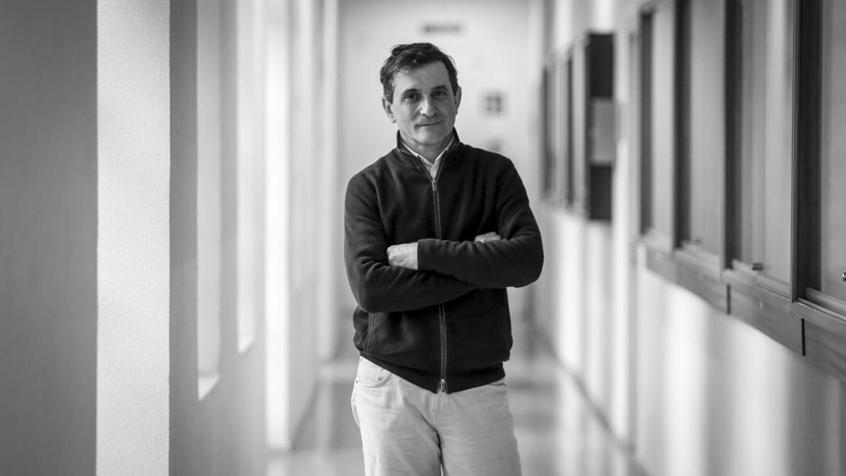 Entrevista N&B a Juan Escribano, portavoz de ‘Mejor sin armas'