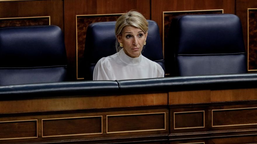 La vicepresidenta segunda y ministra de Trabajo y Economía Social, Yolanda Díaz, durante una sesión plenaria en el Congreso de los Diputados, a 24 de noviembre de 2022, en Madrid (España).