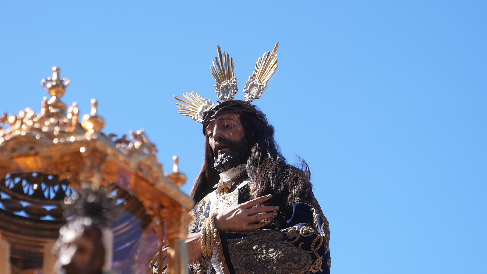 Salida procesional de la Hermandad del Rescatado, en imágenes