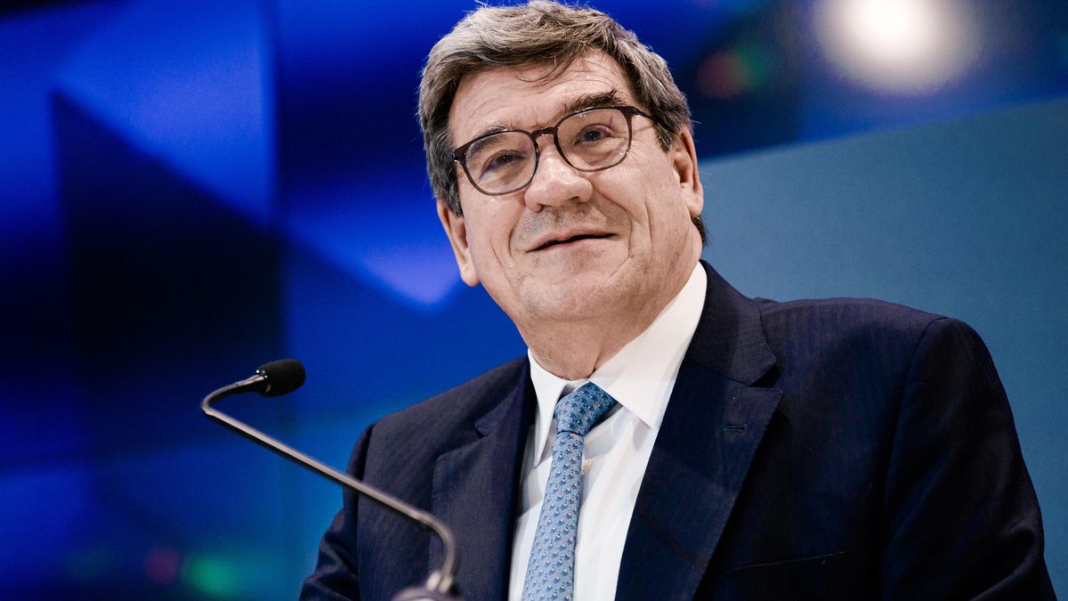 Escrivá avisa a los bancos: deben ser prudentes en la concesión de hipotecas y créditos aunque "no estamos en 2008"