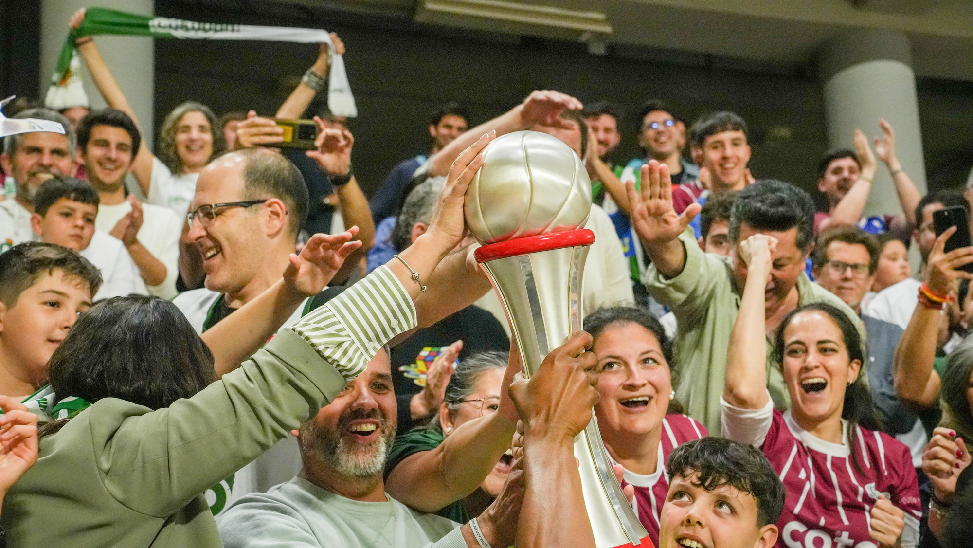 El Coto Córdoba celebra el ascenso a 1ª FEB