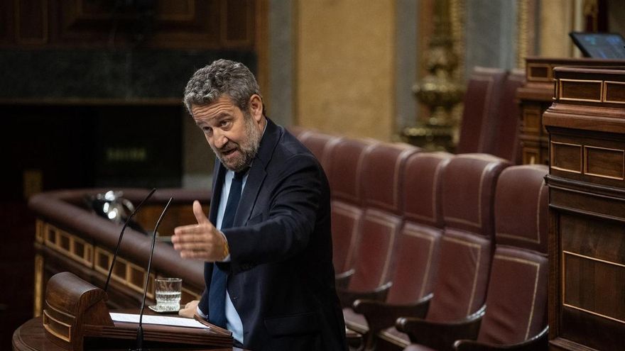 El diputado del PP Jaime de Olano interviene durante una sesión plenaria, en el Congreso de los Diputados, a 8 de octubre de 2024, en Madrid (España). Alejandro Martínez Vélez / Europa Press