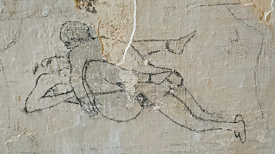 Dibujos porno en el calabozo del Castell de Montjuïc