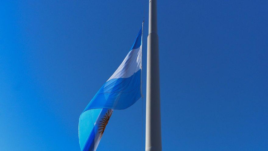 Acorralado entre el virus y su bandera de la educación, Larreta analiza volver a la presencialidad