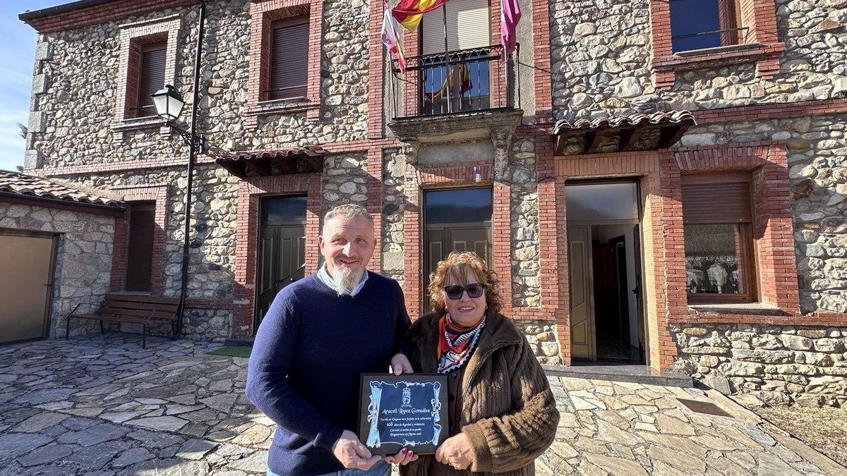 Vegacervera rinde homenaje a Araceli López en su 108 cumpleaños.