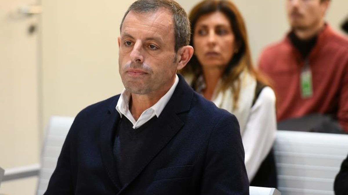 El expresidente del FC Barcelona Sandro Rosell en el juicio que ha comenzado este lunes en la Audiencia Nacional por supuesto blanqueo de 20 millones de euros