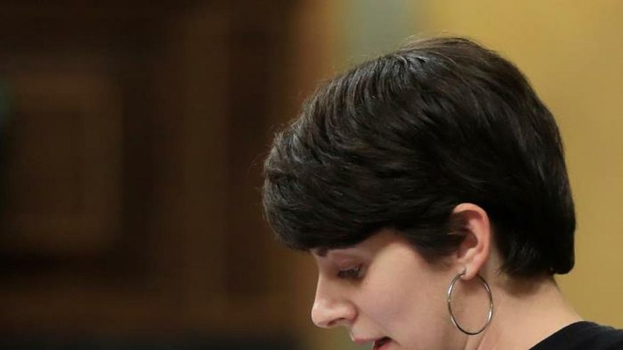 La diputada de ERC Marta Rosique interviene durante el pleno celebrado, este martes, en el Congreso de los Diputados de Madrid.
