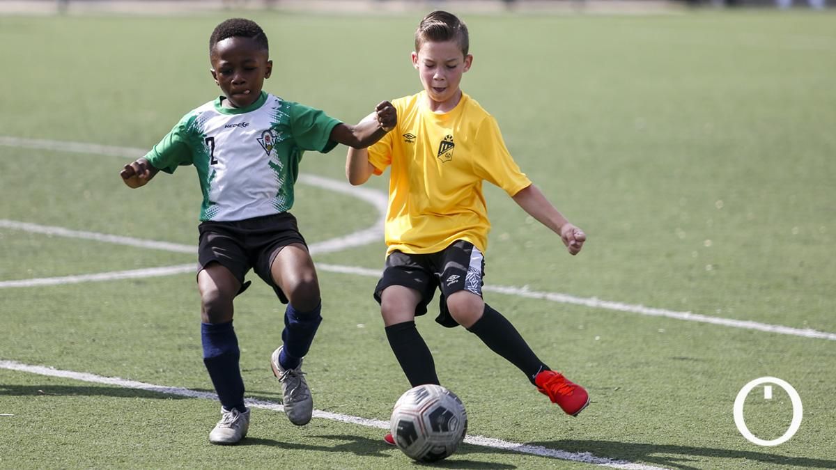 Torneo Benéfico de fútbol base