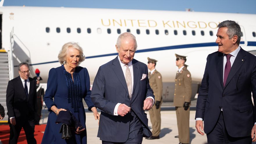 Carlos III y Camila aterrizan en Roma para su primera viaje de Estado a Italia