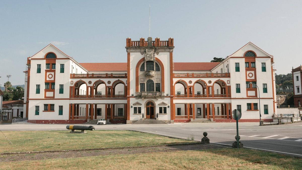 Escuela Naval Militar de Marín