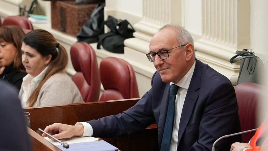 El líder del PSE-EE, Eneko Andueza, sugiere que el PNV piensa en Ramiro González como candidato en Vitoria