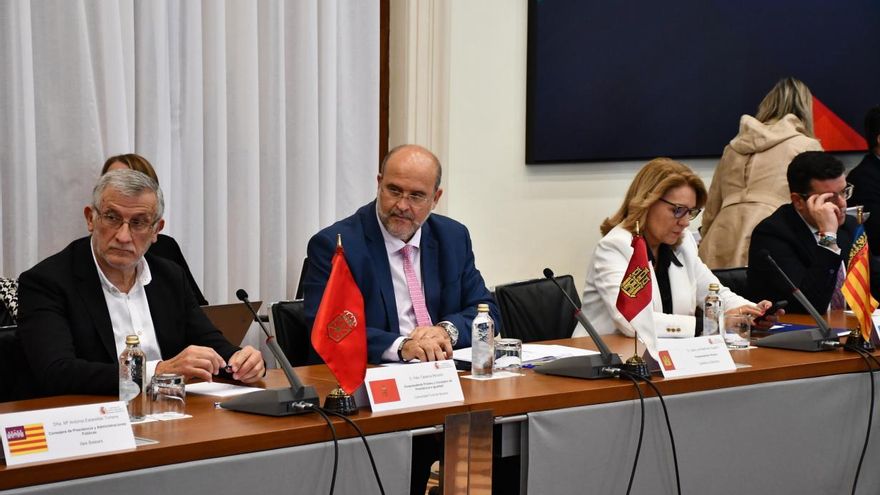 El Gobierno de Page vuelve a pedir una negociación "multilateral" de la financiación autonómica