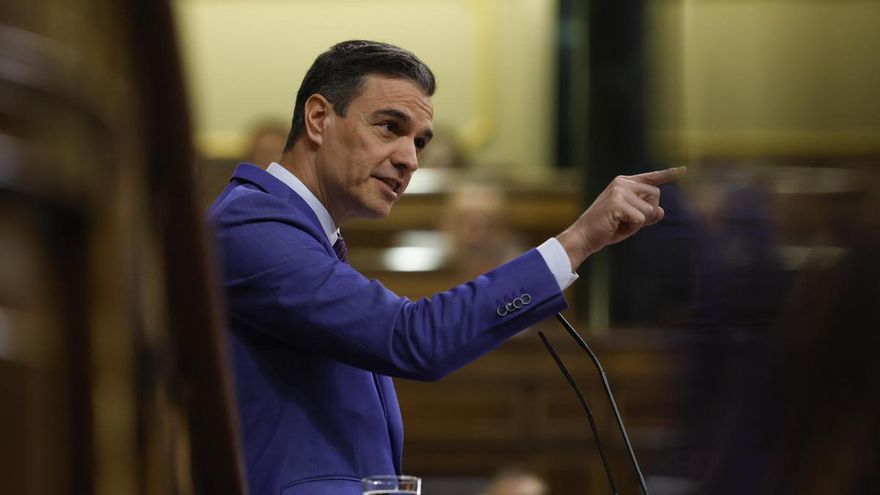 Pedro Sánchez durante su intervención en la moción de Vox.