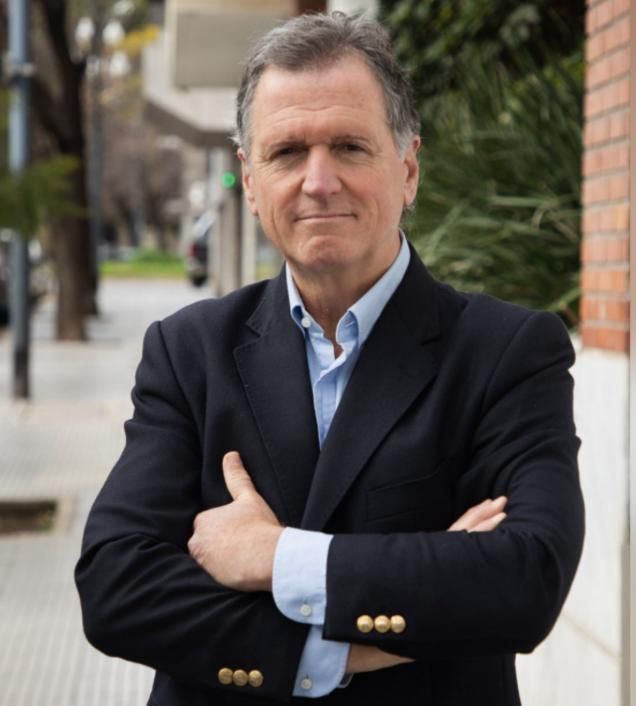Félix Lonigro, abogado constitucionalista y docente universitario, es el primer candidato de Potencia en la Primera Sección electoral.