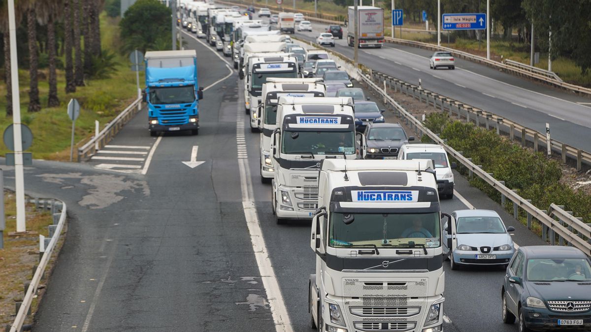UGT desconvoca la huelga indefinida del transporte por carretera desde el 22 de junio por la jubilación anticipada