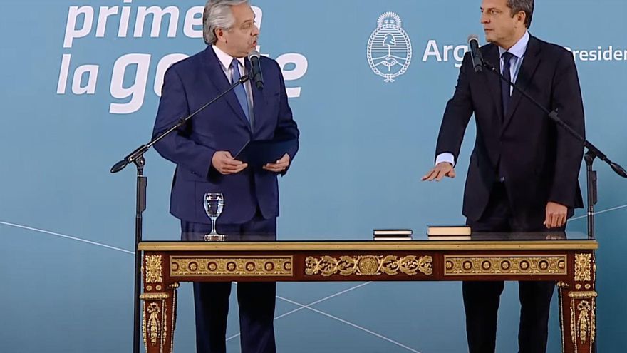 Con centenares de invitados, juró Massa como ministro de Economía