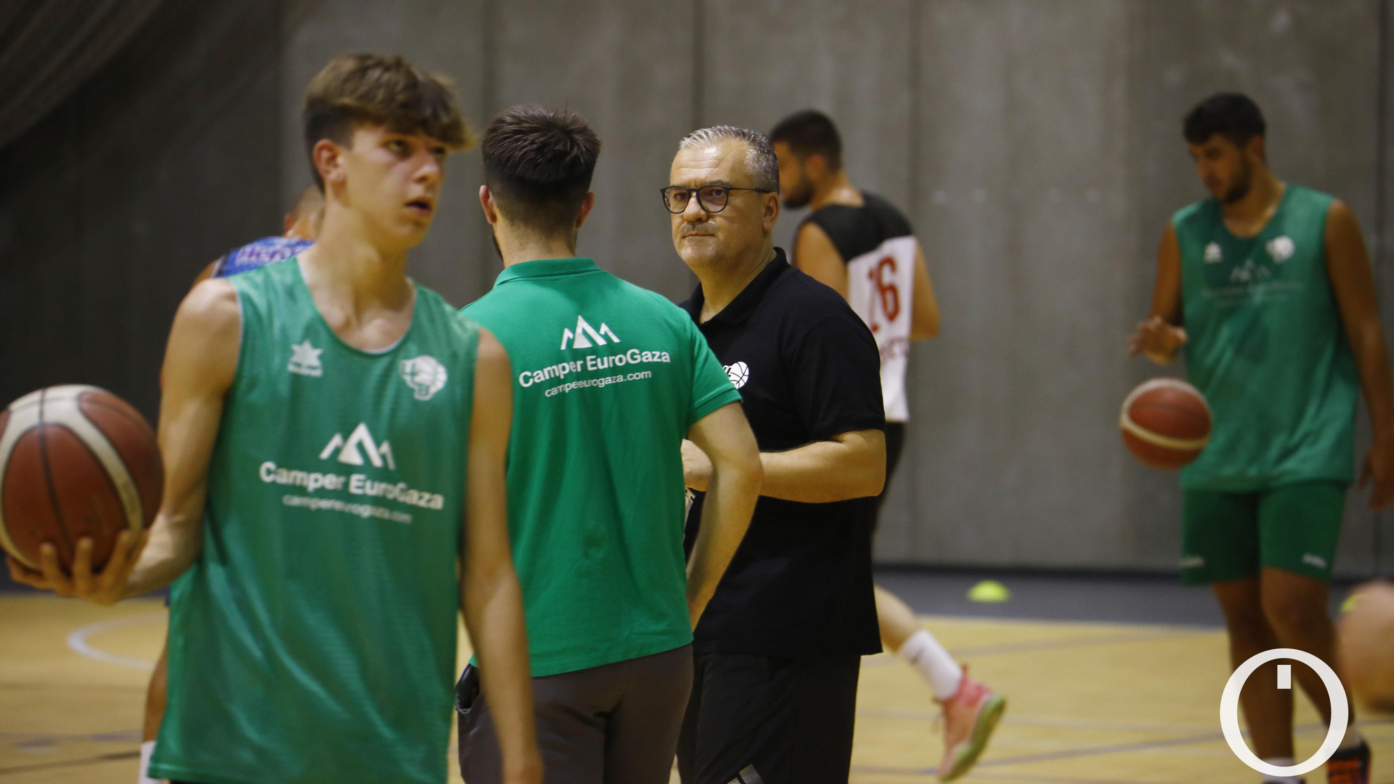 Entrenamiento UCB Baloncesto