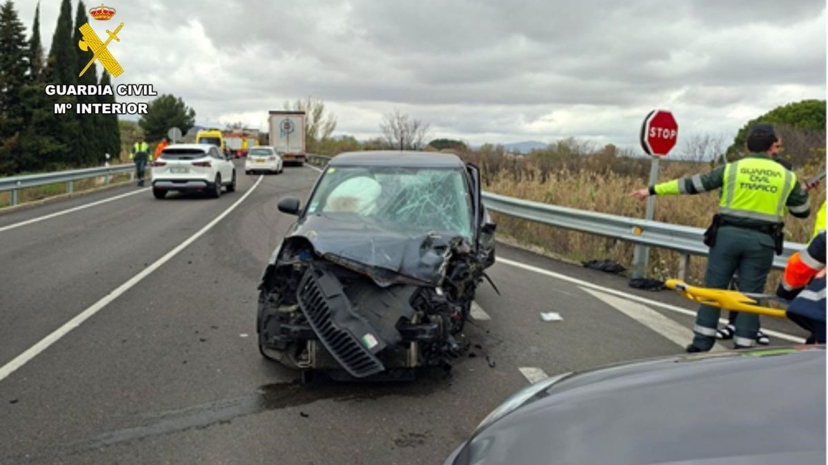 La Guardia Civil investiga a un hombre que conducía sin carnet implicado en un siniestro vial en Magallón (Zaragoza)