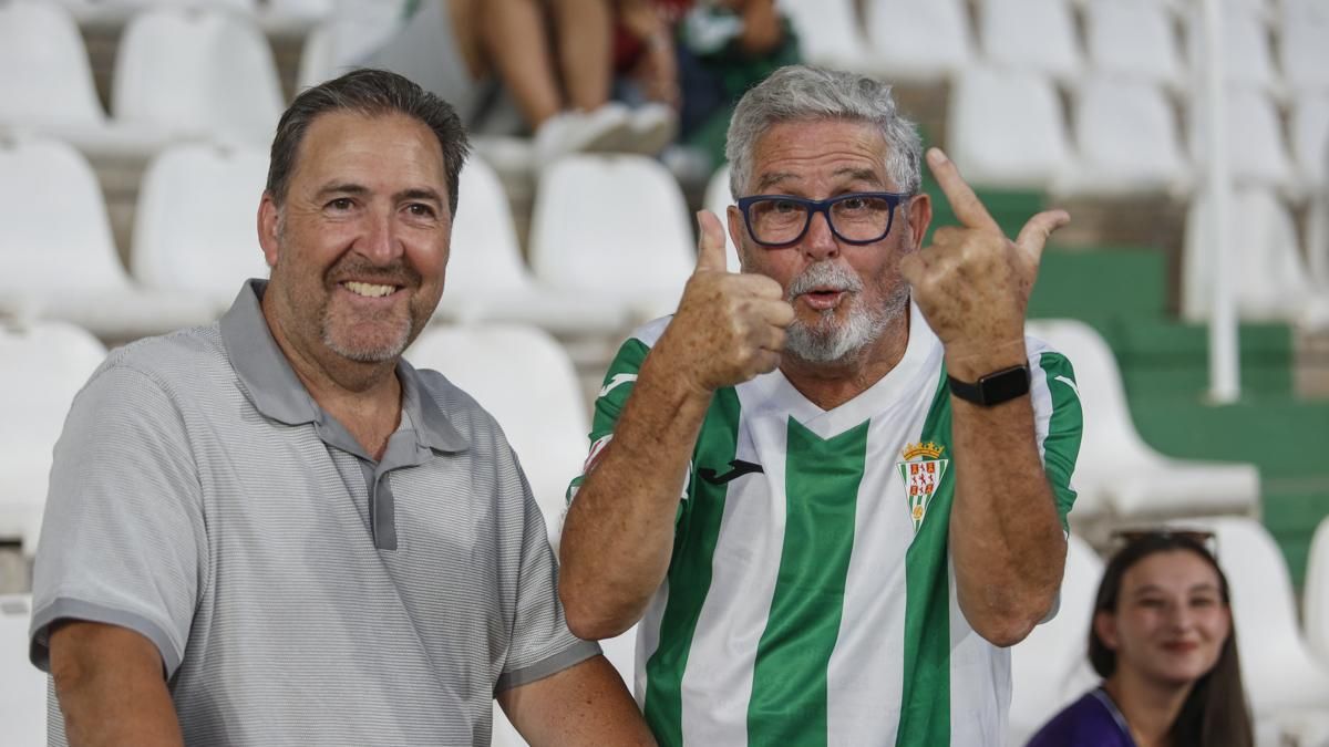 Grada Blanquiverde del Córdoba CF - Granada CF