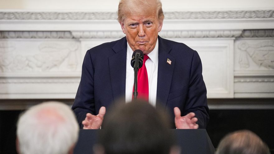 Demandan al Gobierno Trump por pausar la financiación de programas extraescolares