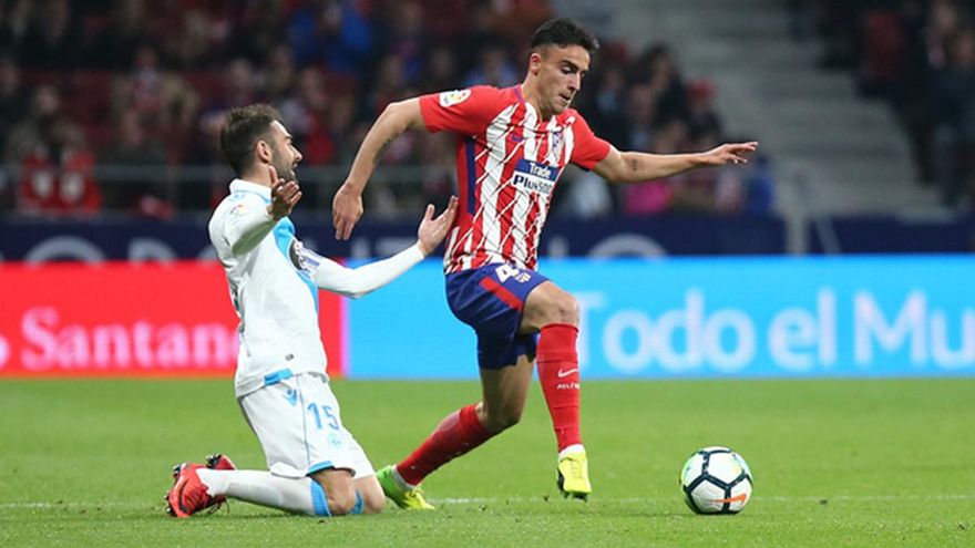 El Córdoba CF firma a Carlos Isaac para reforzar el lateral derecho