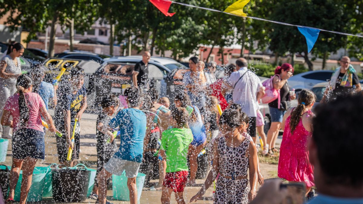 Una red de oasis climáticos para combatir el calor en los barrios: la alternativa de Más Madrid al "limitado" plan de Almeida