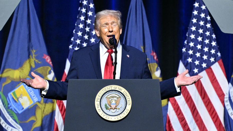 Trump afirma ser "un gran fan de Venezuela" y asegura estar recibiendo "50 millones de barriles de petróleo diarios" desde el país