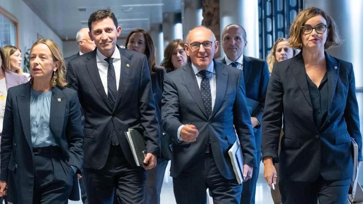 Las Diputaciones forales no ponen fecha a la tasa turística, pese a que el Gobierno vasco cuenta con que esté implantada en 2026