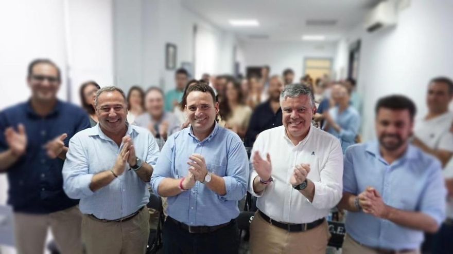 La Guardia Civil investiga a dirigentes del PP andaluz por tráfico de influencias en la licencia de un tanatorio privado en Sevilla