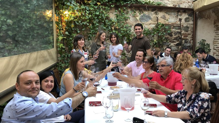 La Fundación Tierra de Viñedos y la Interprofesional del Vino desarrollarán una intensa labor en FENAVIN para profesionales y consumidores