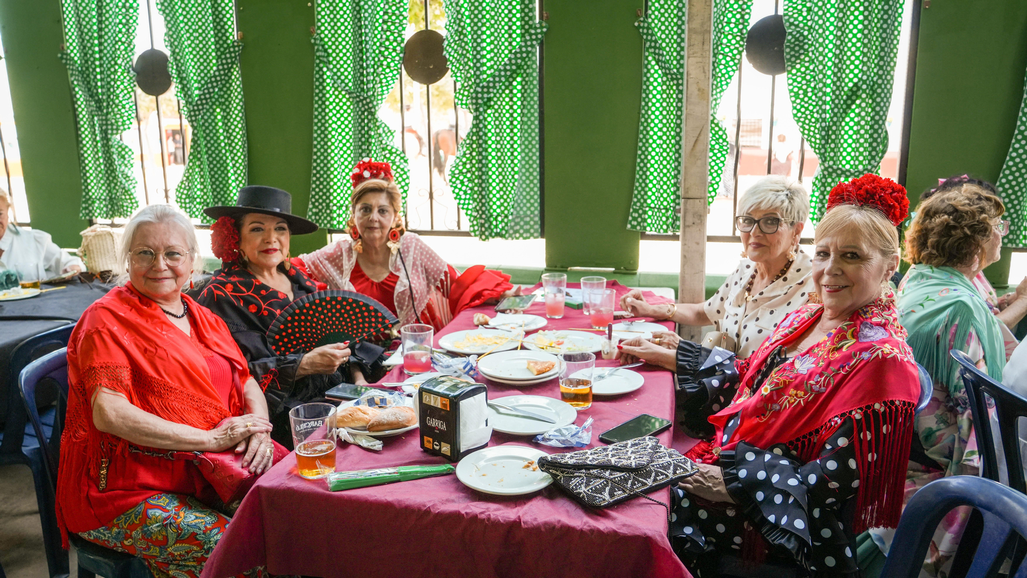 Comidas de empresas y amigos en la Feria de Córdoba