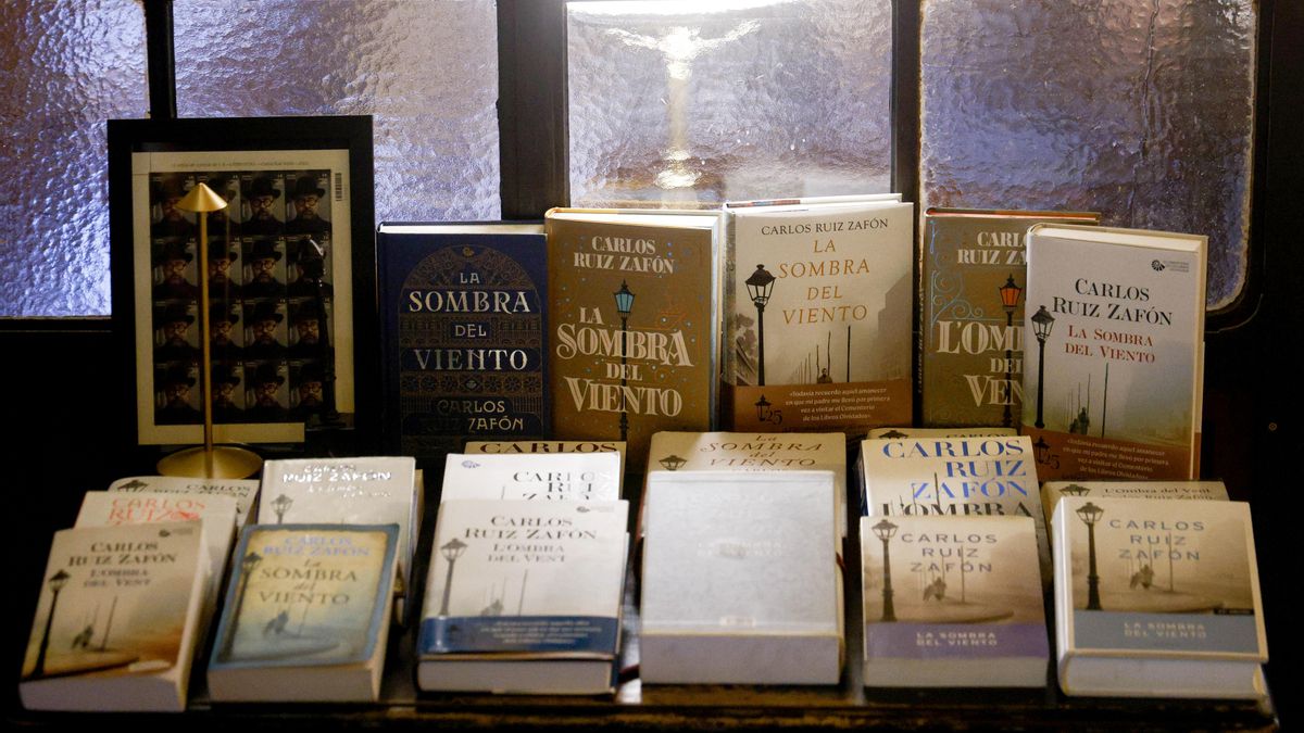 'La sombra del viento' cumple 25 años con una nueva edición de lujo y buenos recuerdos