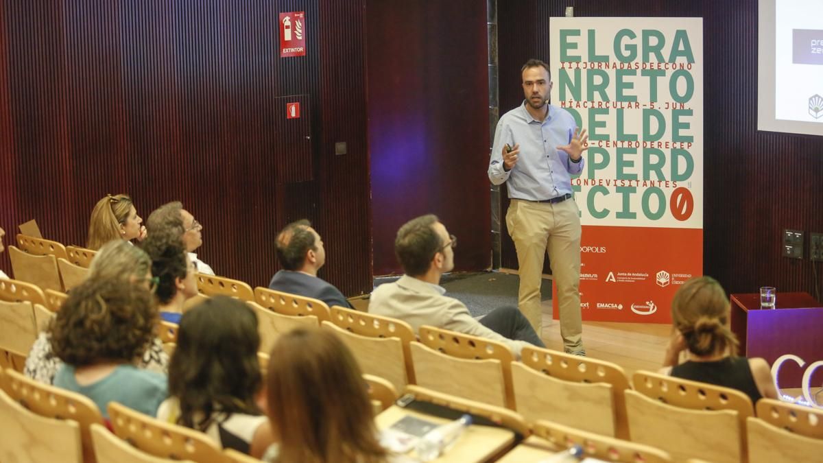 III Jornadas de Economía Circular. Mesa 3 - De residuo a recurso: cómo encontrar un tesoro en purines
