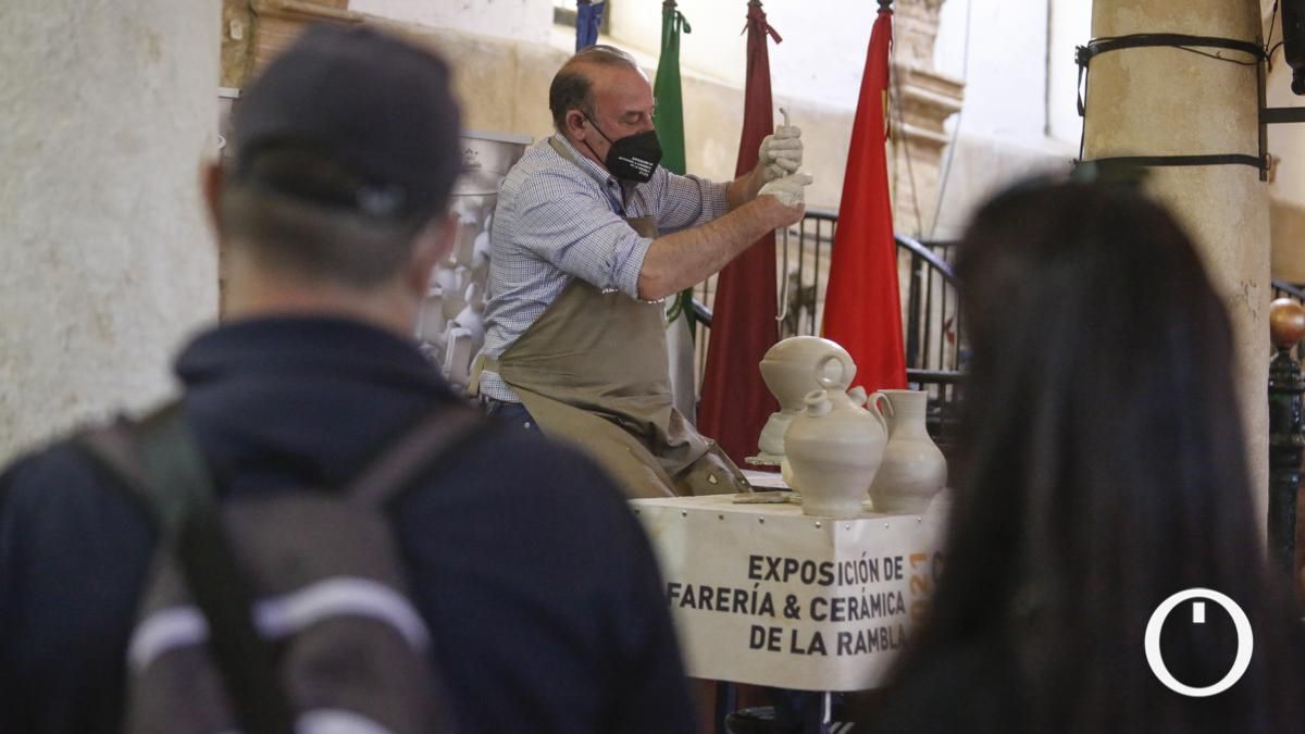 La magia del barro llega a las Caballerizas Reales