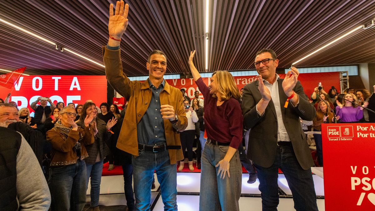 Insultan a Pedro Sánchez durante un mitin en Teruel y el presidente responde: "No tienen argumentos"