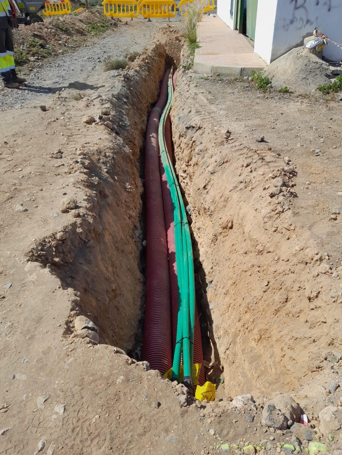 Obras de canalización para el cierre del anillo eléctrico entre Las Galletas y El Fraile.