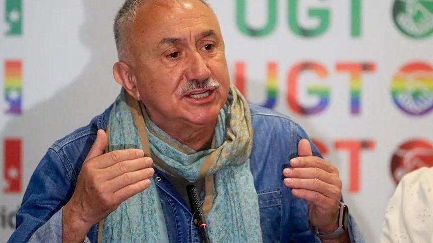 Una concejala asturiana del PP llama "pedazo de maricón" en redes sociales al líder de UGT, Pepe Álvarez