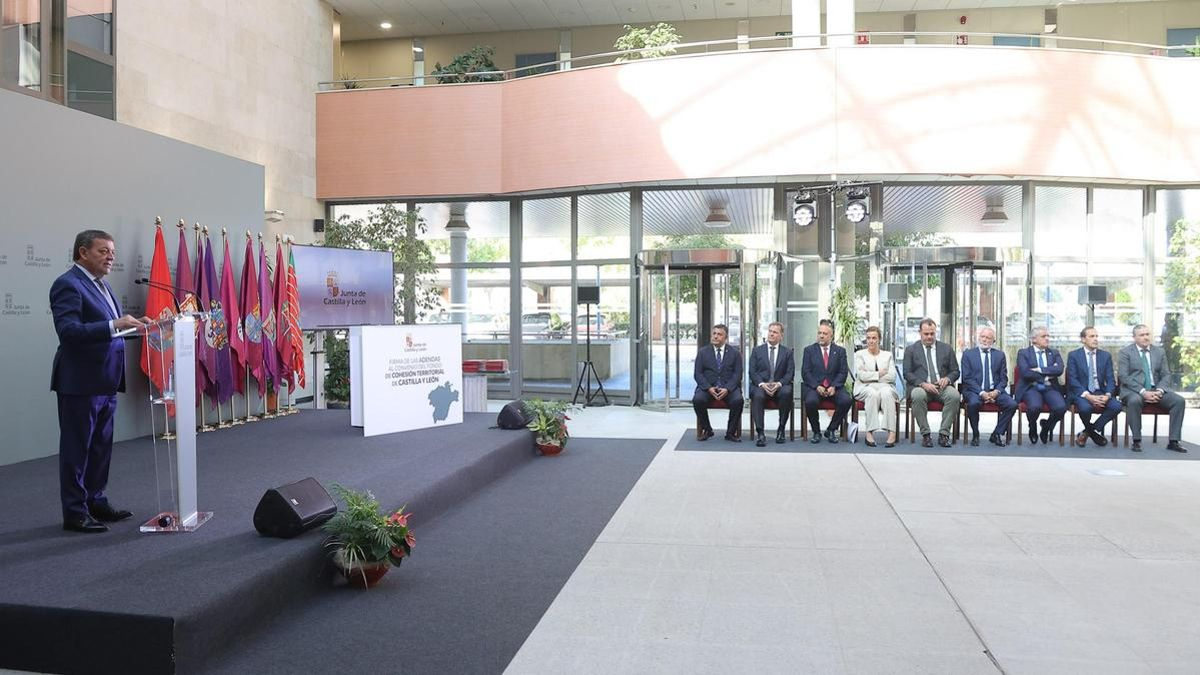 La provincia de León se lleva 3,13 millones del Fondo de Cohesión en una firma 'a hurtadillas' de Junta y Diputación