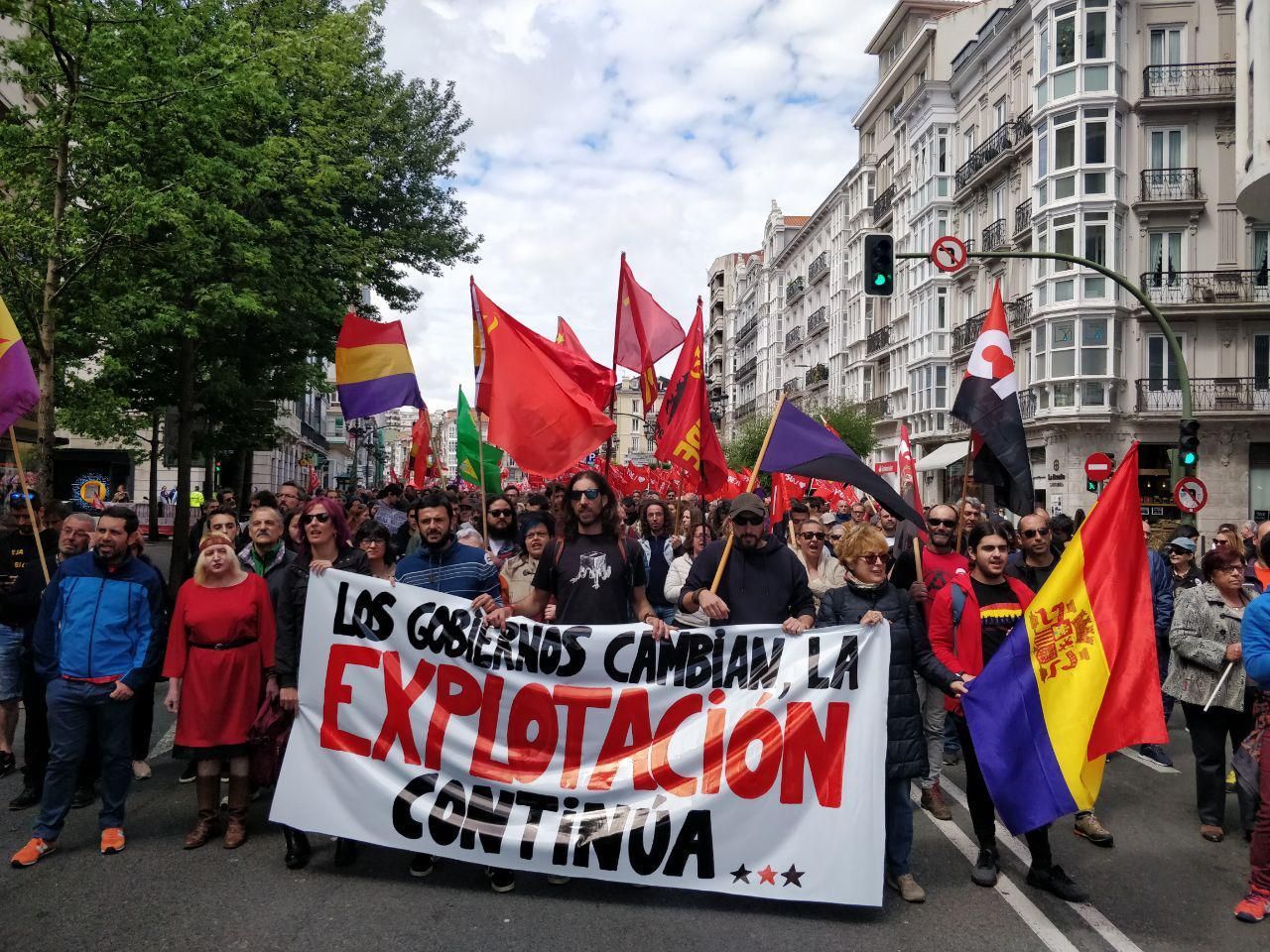 Manifestación en Santander del Primero de Mayo. | ANDRÉS HERMOSA
