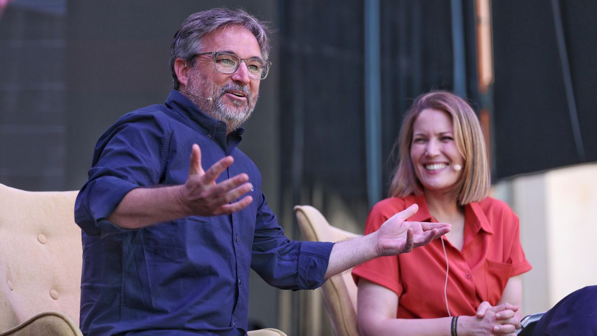 Jordi Évole y Silvia Intxaurrondo, este sábado.