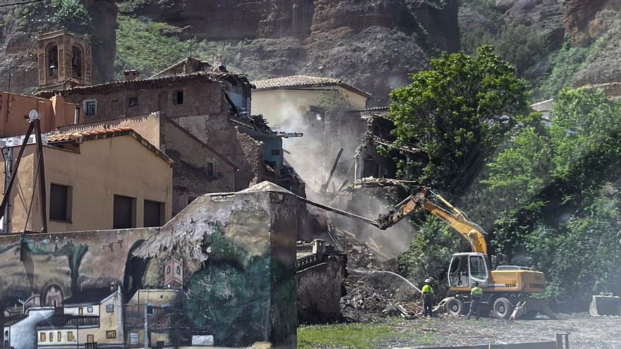 Descatalogar para derribar: así desaparecen las casas palacio de Aragón