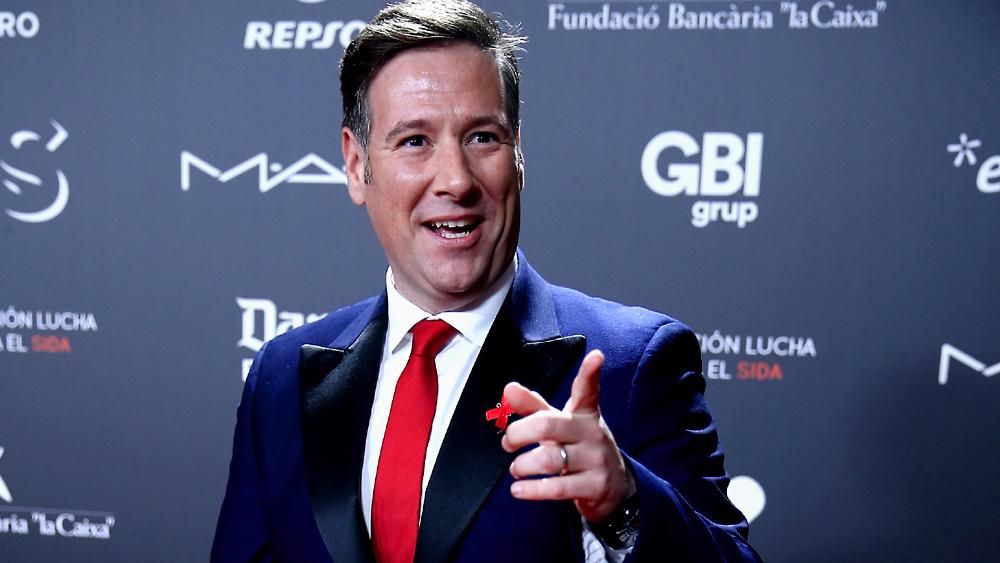 Carlos Latre en la gala de los People in Red en Barcelona