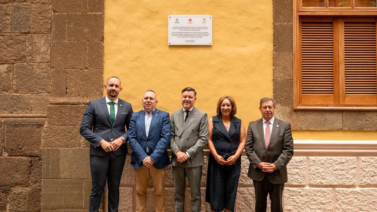 Gáldar y Tejeda se hermanan con los municipios gallegos del Camino Francés