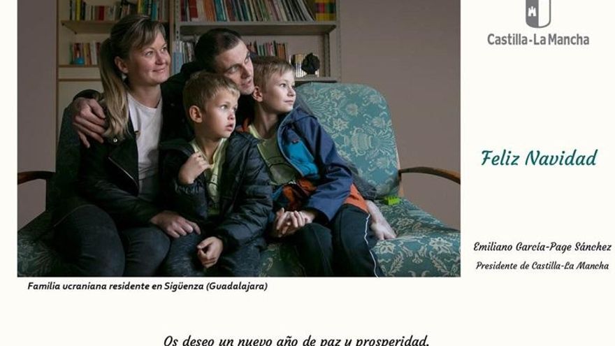 Una familia de refugiados ucranianos, protagonista de la felicitación navideña de Page