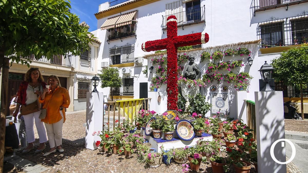 Tercer premio en Casco Histórico Cruz de la Hermandad Padre Jesús Nazareno