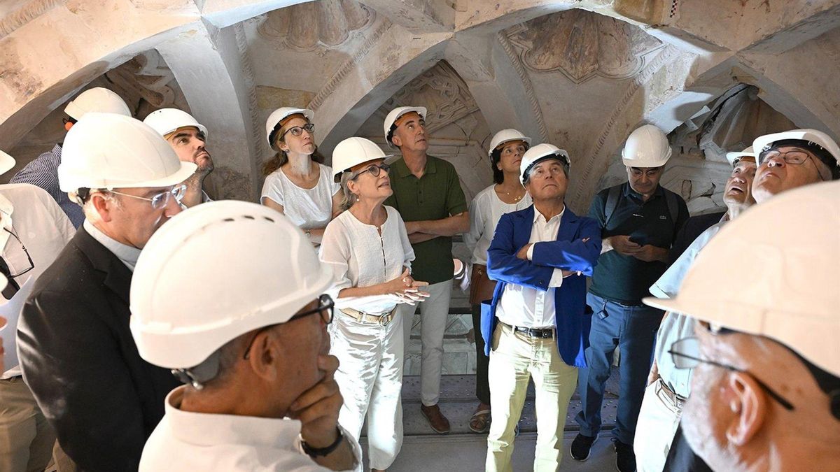 Expertos internacionales conocen 'in situ' el proyecto de restauración de la macsura en la Mezquita